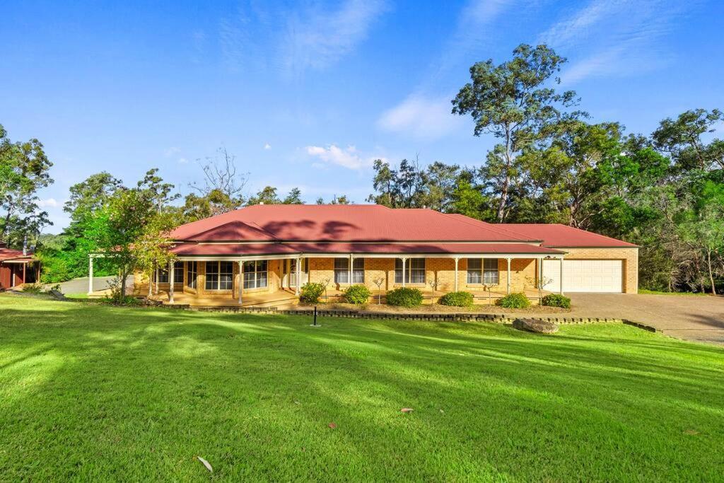 La Hacienda - 10 Acre Country Home - 10 Guests Tennyson Exterior photo